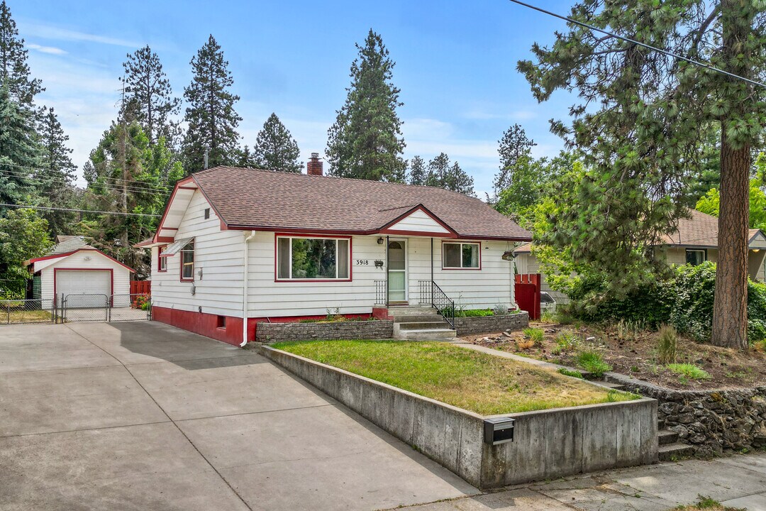 3918 E 8th Ave in Spokane, WA - Building Photo