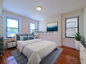 885 Massachusetts Ave in Cambridge, MA - Building Photo - Building Photo