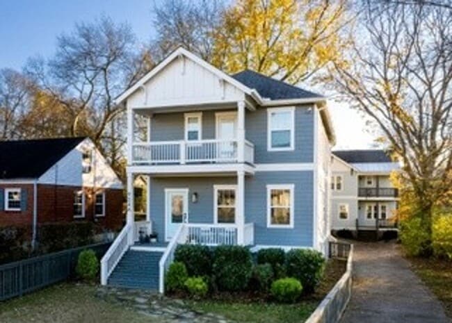 924 Delmas Ave in Nashville, TN - Building Photo - Building Photo
