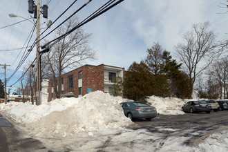 80 Newbury Ave in Quincy, MA - Building Photo - Building Photo