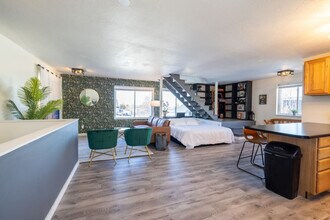 13043 Mountain Crest Cir in Draper, UT - Building Photo - Building Photo