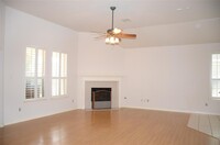 4518 Plum Forest Rd in Houston, TX - Building Photo - Building Photo