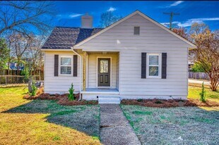1600 Frey Ave in Sheffield, AL - Building Photo