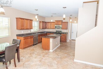 2162 Scully Dr in Phoenix, AZ - Building Photo - Building Photo