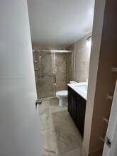 11780 SW 18th St in Miami, FL - Building Photo - Building Photo