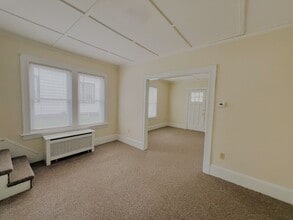 105 Livingston Ave in Pittsfield, MA - Building Photo - Building Photo