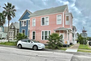 1427 Church St in Galveston, TX - Building Photo
