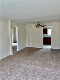 New Castle Apartments photo'