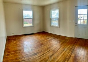 126 Clinton St in Austin, MN - Building Photo - Building Photo