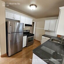 17373 Martin Rd in Roseville, MI - Building Photo - Building Photo