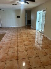 11201 NW 33rd St in Coral Springs, FL - Building Photo - Building Photo