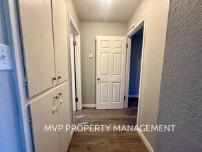 444 Dodge Ave in Oakdale, CA - Building Photo - Building Photo