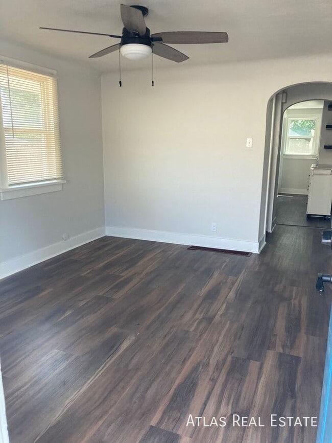property at 918 21st Ave