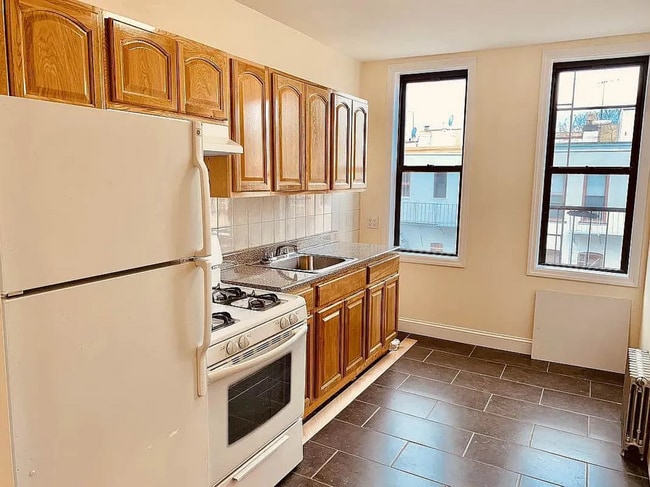 4305 49th St, Unit 1