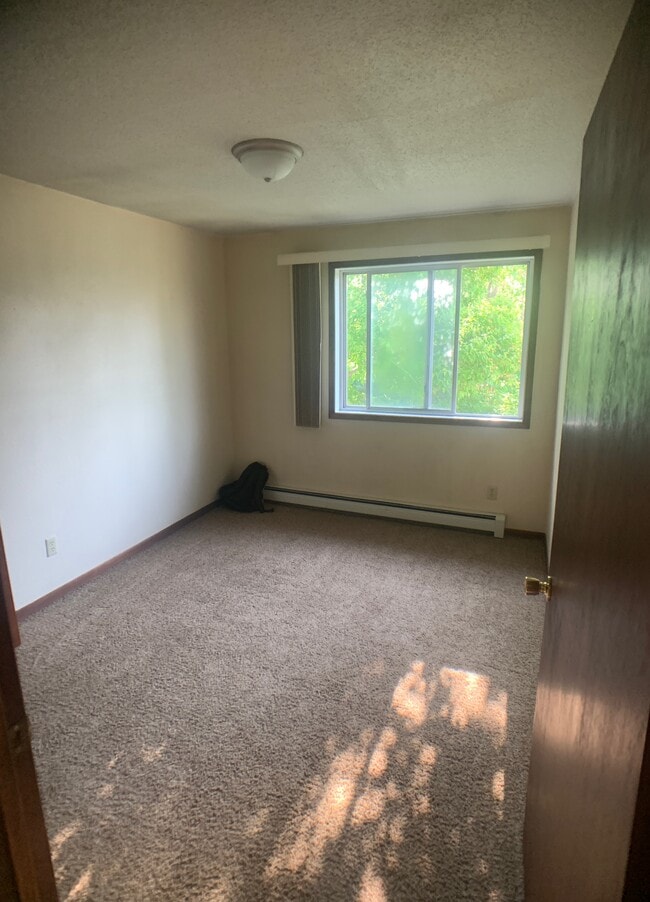 property at 343 14th Ave SE