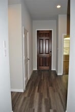 14131 Lake Lodge Dr in Conroe, TX - Building Photo - Building Photo