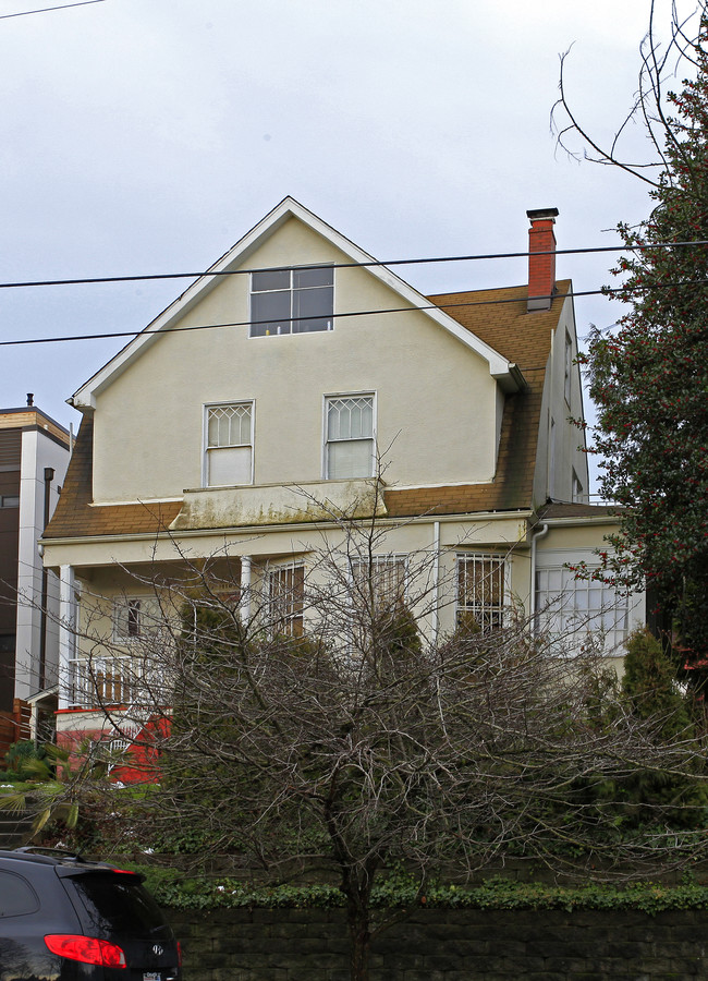 1110 14th Ave in Seattle, WA - Foto de edificio - Building Photo