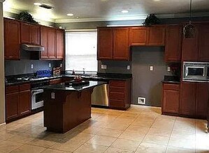 2851 Unity Pointe Ave in Sacramento, CA - Building Photo - Building Photo