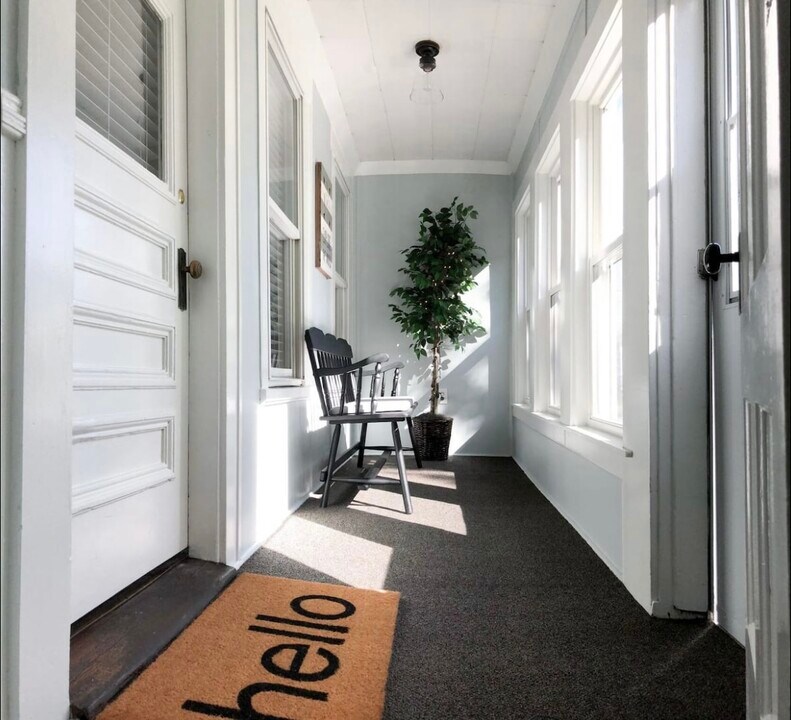 184 Thornton St, Unit 1 in Manchester, NH - Foto de edificio