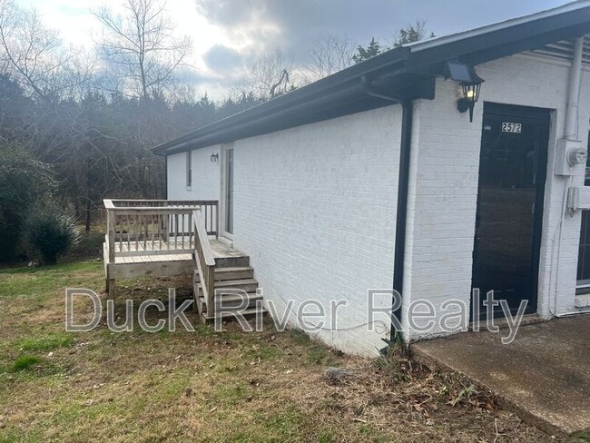 2572 Sowell Mill Pike in Columbia, TN - Building Photo - Building Photo