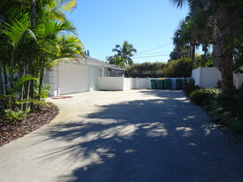 131 13th Ave in Indialantic, FL - Building Photo - Building Photo