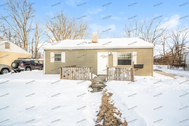 property at 251 Marchmont Dr