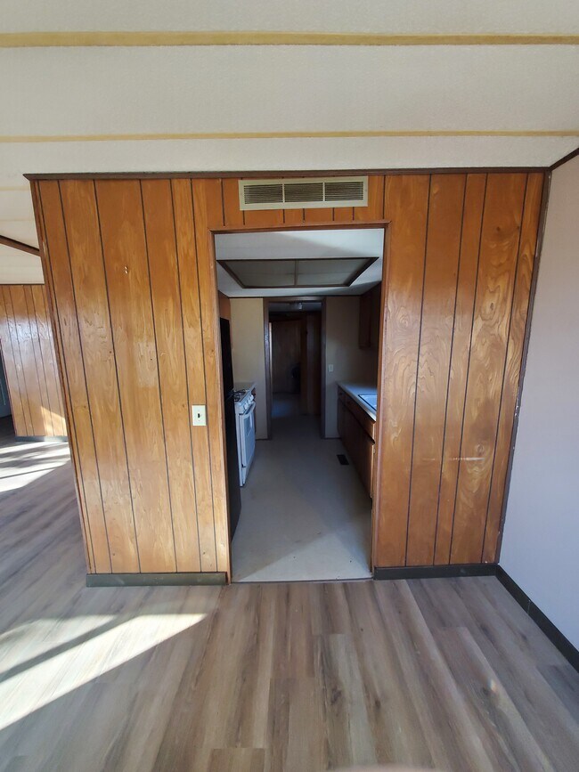 24719 347th St photo'