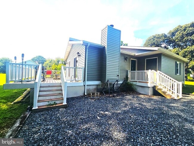 property at 37420 Neptune Dr