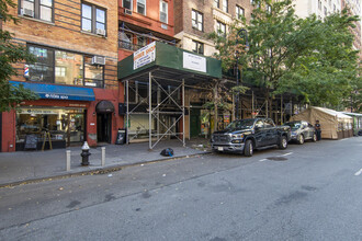 244 West 72nd Street in New York, NY - Building Photo - Building Photo