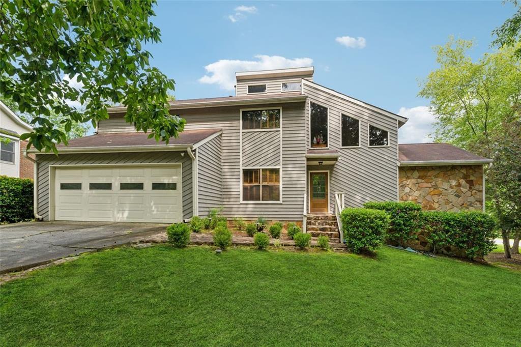 3655 Winters Hill Dr in Atlanta, GA - Building Photo