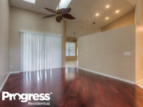 618 Waterscape Way in Orlando, FL - Building Photo - Building Photo