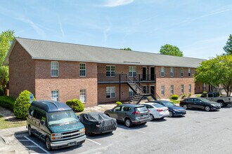 Wellingham in Greenville, NC - Foto de edificio - Building Photo