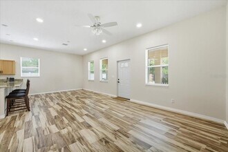 3706 13th St N in St. Petersburg, FL - Building Photo - Building Photo