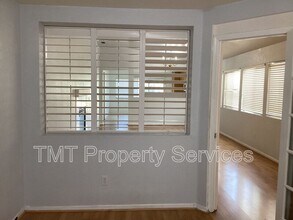 9440 Stone Springs Dr in Elk Grove, CA - Building Photo - Building Photo