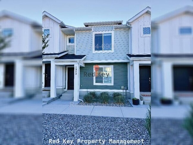 property at 1972 N Blue Iris Ave