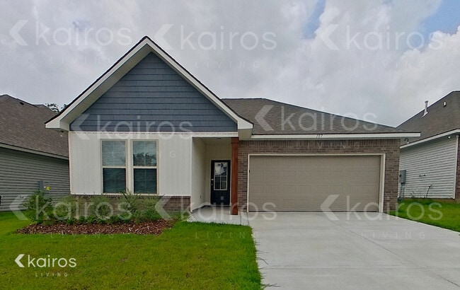 107 Teddy Ln