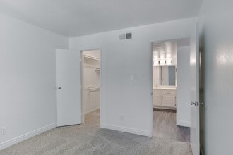 Pebble Creek in Mesa, AZ - Building Photo - Interior Photo