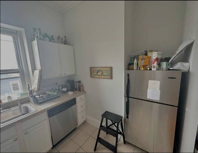 716 E 6th St, Unit 1R in Boston, MA - Building Photo - Building Photo