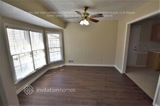 2501 Whitebluff Way in Buford, GA - Foto de edificio - Building Photo