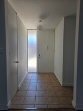 1145 Yale St, Unit Fourteen in Santa Monica, CA - Foto de edificio - Building Photo