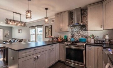 34 Heights Ave in Fair Lawn, NJ - Building Photo - Building Photo