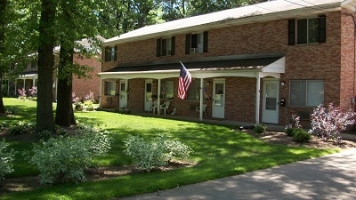 479 Brentwood Dr in Kent, OH - Building Photo - Building Photo