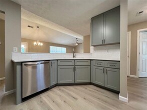 2717 Lake Park Ridge E in Acworth, GA - Building Photo - Building Photo