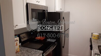 772 Columbus Ave, Unit 3 in Boston, MA - Foto de edificio - Building Photo
