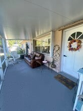 4576 Wenhart Rd, Unit 1 in Lake Worth, FL - Foto de edificio - Building Photo