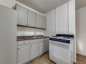 3430 Terrell St in Dallas, TX - Building Photo - Building Photo