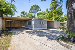 403 Princess St in Clearwater, FL - Building Photo
