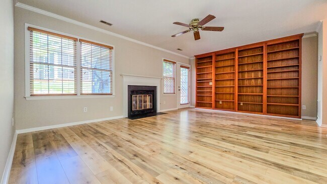2612 Woodington Dr in Winston-Salem, NC - Building Photo - Building Photo