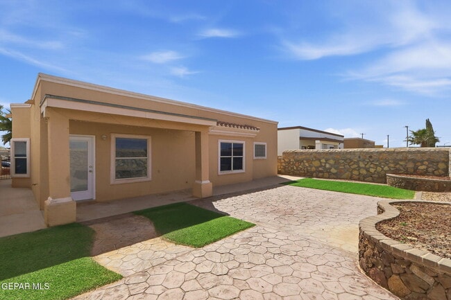 13709 Paseo Sereno Dr in El Paso, TX - Building Photo - Building Photo