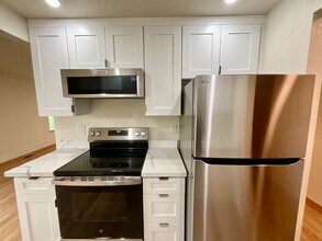 1907 37th St in Everett, WA - Building Photo - Building Photo